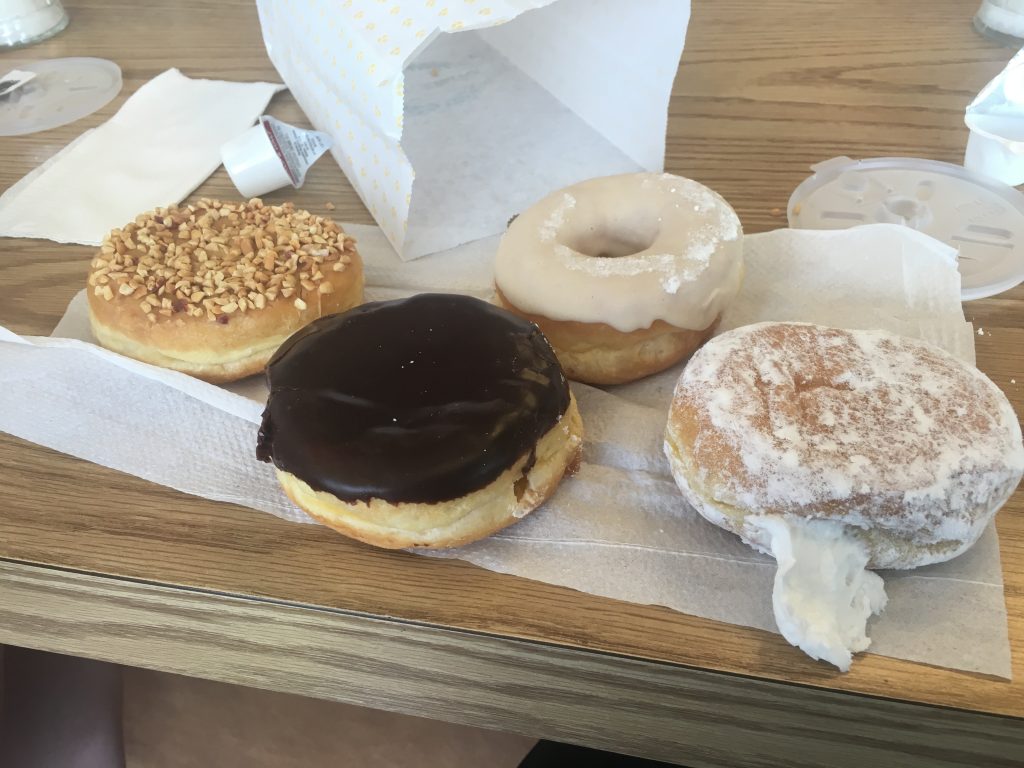 peanut thing, Donut hamburger, Peanut butter, Vanilla cream